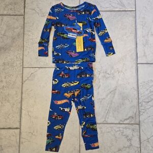 Posh Peanut And Hot Wheels Blue Car Print Pajama Set